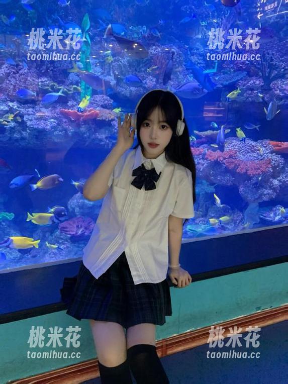 Feilin嗲囡囡-刀妹 Feilin嗲囡囡 - 神秘刀妹全新女神写真作品集重磅更新,揭开她的美丽与故事的面纱!