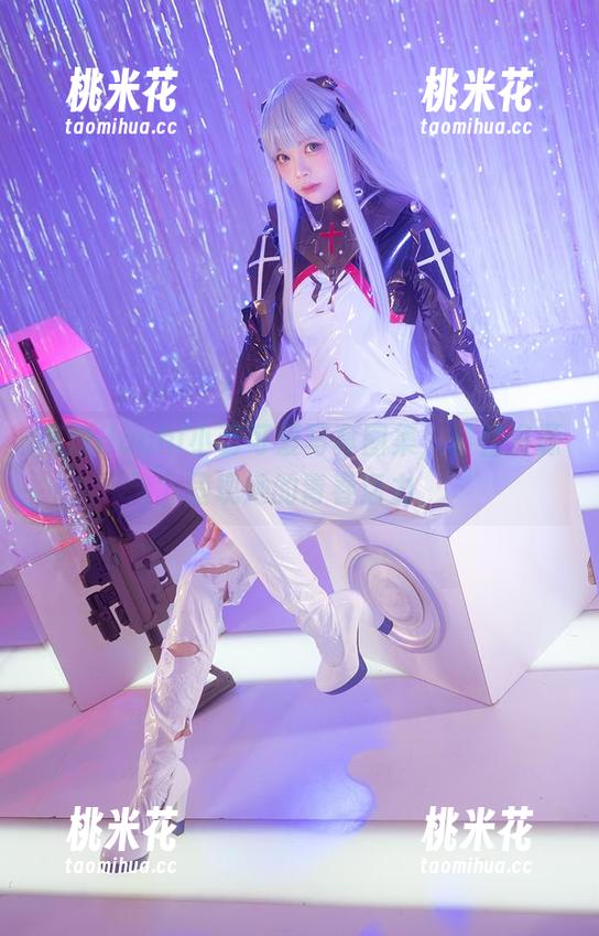 Hachi小芭 高清Hachi小芭可爱写真图集,最佳资源呈现她的青春活力