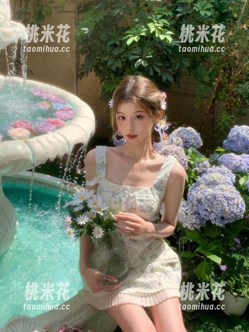 HuaYang花漾-小热巴 HuaYang花漾 - 小热巴泳装写真再度更新,感受她如海风般清新的独特风格