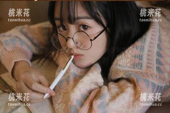 MFStar模范学院 - 柳侑绮Sevenbaby学妹的私房写真合集，最萌分享就在这里！