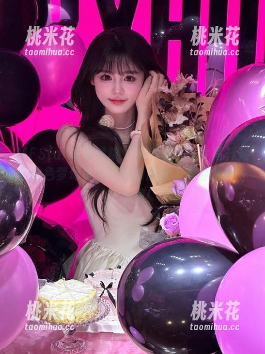 MFStar模范学院-顾乔楠 MFStar模范学院 - 顾乔楠的少女写真集,粉色梦幻资源让你瞬间爱上青春的每一个瞬间!