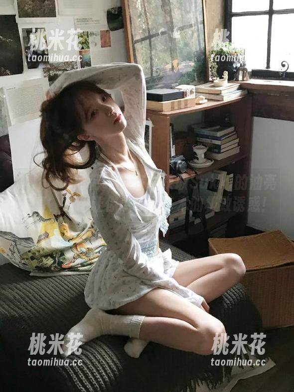 MintYe薄荷叶-Sukki MintYe薄荷叶 - 在线获取Sukki的油亮写真,原图让你感受到艺术的极致诱惑!