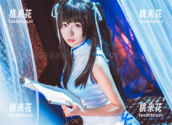 Momoko葵葵最新连衣裙图册，赋予每个瞬间新的意义与风采