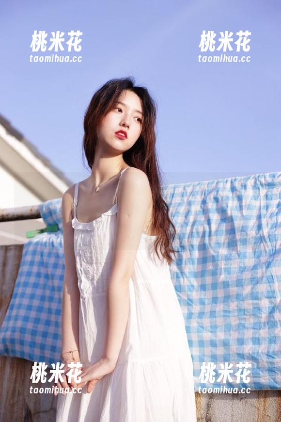 MyGirl美媛馆 - 在“许诺sabrina”的户外写真中，竟然藏着让人哭笑不得的秘密！