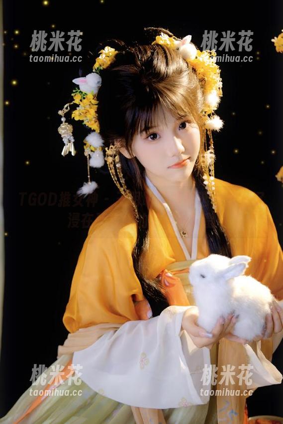 TGOD推女神 - 王明明写真精选合集：沉浸在死库水的清澈与宁静