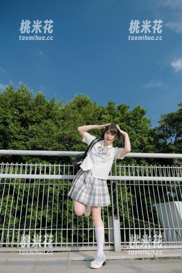 TouTiao头条女神 - 高清夏天写真资源，高韩菲告诉你如何拥抱夏日的魅力