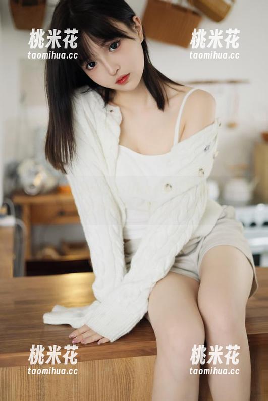 UGirls尤果网-Sukki可儿 UGirls尤果网 - Sukki可儿独特视角的写真人物:图包分享解读剧情背后的故事