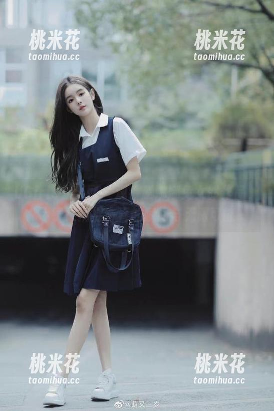 UGirls尤果网-赵娜娜 UGirls尤果网 - 观看赵娜娜兔女郎作品,用镜头捕捉青春的瞬间与无限可能
