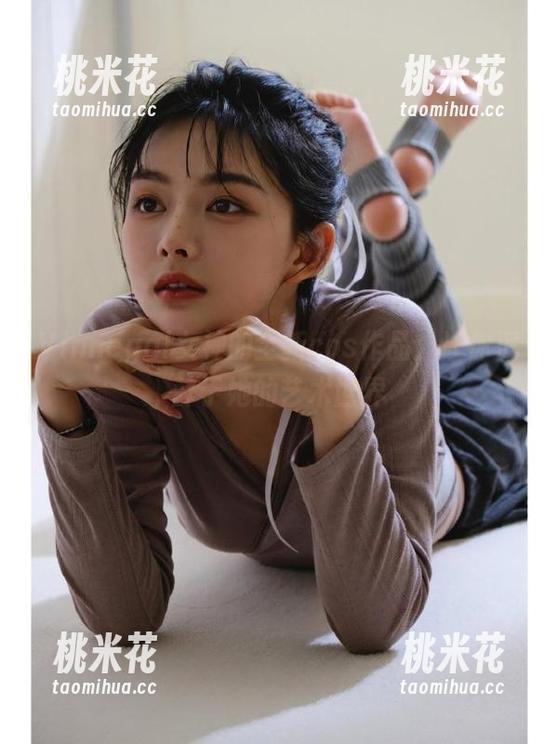Vinnegal Vinnegal女神的全新cos作品:让你沉醉于她的艺术世界