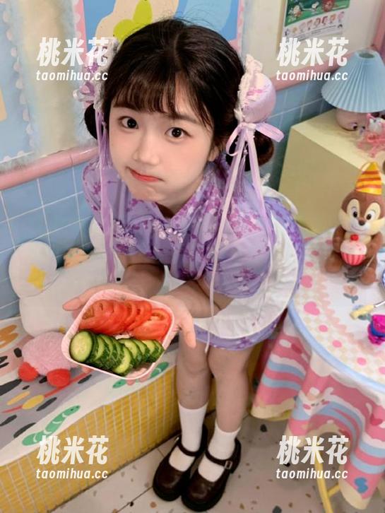 XIAOYU语画界-小海臀Rena XIAOYU语画界 - 诱惑与优雅交织:小海臀Rena泳池写真集合图册带来的视觉享受