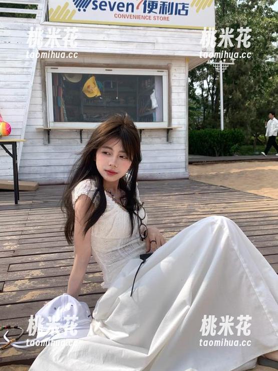 XIAOYU语画界 - 在线呈现杨晨晨学姐系列，海量精美图片等你来获取