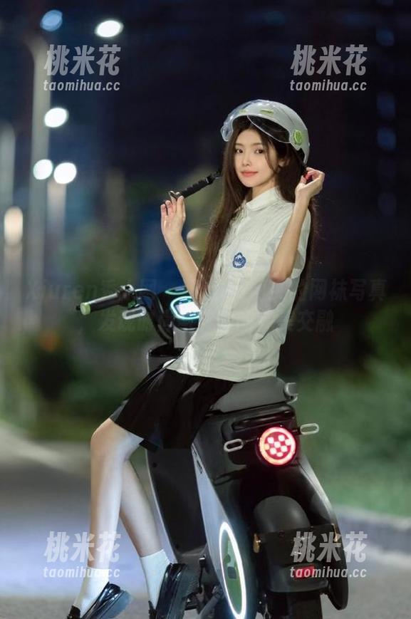 Xiuren秀人网-UU阿文 Xiuren秀人网 - 精选UU阿文的网袜写真,发现时尚与艺术的完美交融