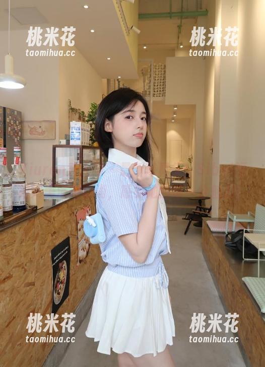 Xiuren秀人网 - 最新写真集：Sibyl短裙完美演绎时尚，感受她的每一分魅力！