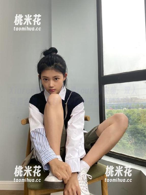 Xiuren秀人网-媃柔rourou Xiuren秀人网 - 媃柔rourou来袭:双人写真合集,笑料与美丽并存的奇妙套图!