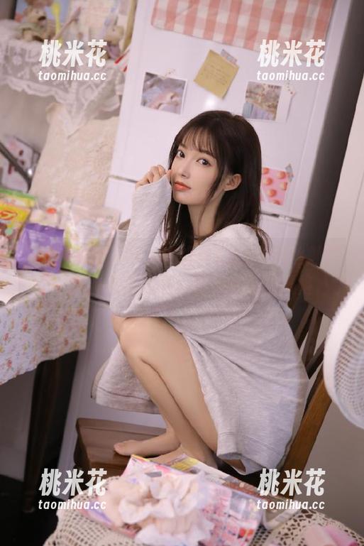 Xiuren秀人网-尤妮丝Egg Xiuren秀人网 - 尤妮丝Egg的灰丝魅力:令人心动的图片更新和独特风格