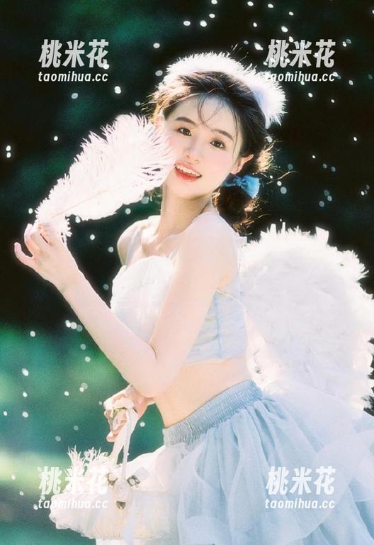Xiuren秀人网-李雅柔 Xiuren秀人网 - 高清李雅柔毛衣图册:感受每一针的温暖与精致