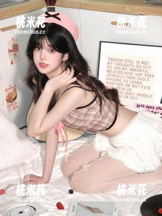 Xiuren秀人网 - 在无圣光世界中，林乐一豹纹写真展现独特风情