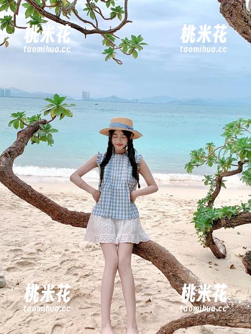 Xiuren秀人网 - 迷人诱惑！林文文独特肉丝写真套图全新上线，别错过！