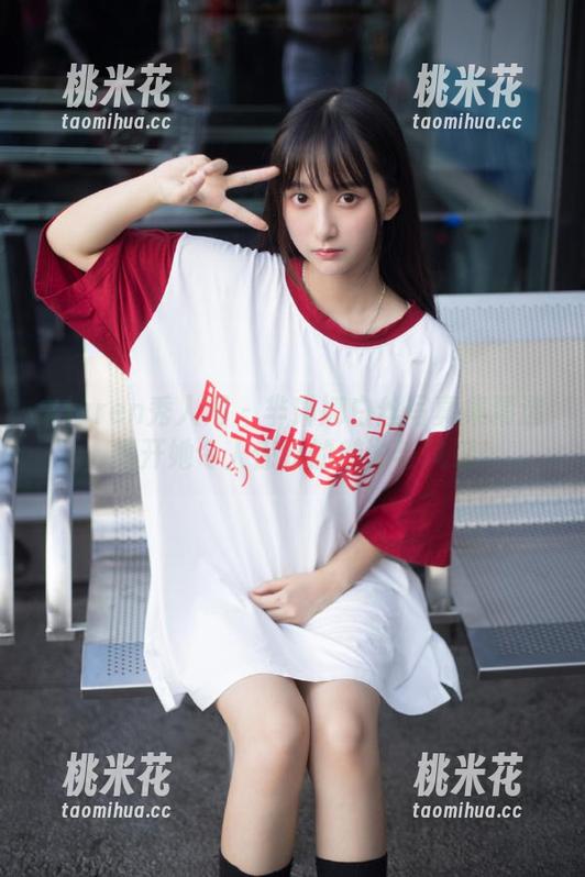 Xiuren秀人网-芈琳娜 Xiuren秀人网 - 芈琳娜白丝写真集精选,揭开她令人惊叹的魅力与风采!