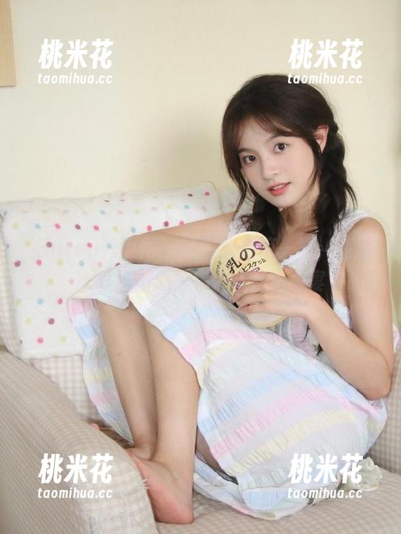 Xiuren秀人网-许嘉欣 Xiuren秀人网 - 许嘉欣清凉一夏,高清比基尼图册为你带来视觉盛宴