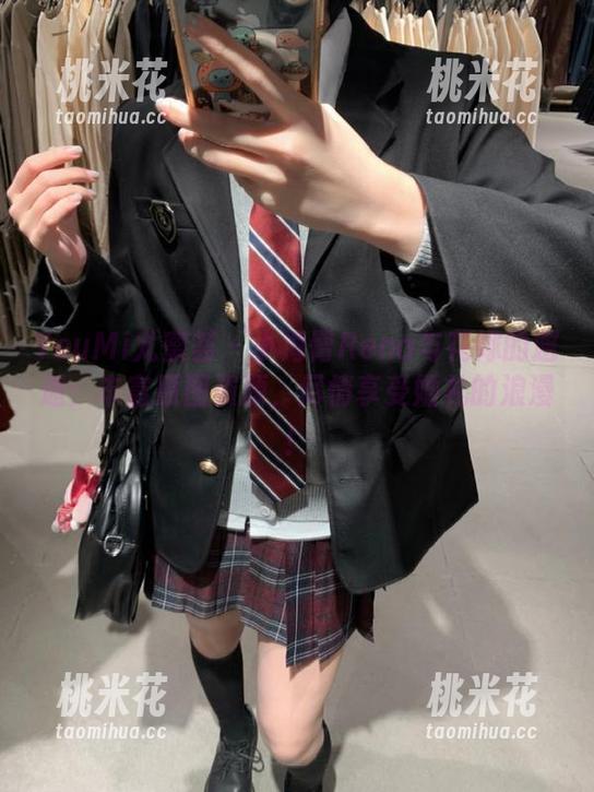 YouMi尤蜜荟-小海臀Rena YouMi尤蜜荟 - 小海臀Rena与花嫁的邂逅:丰富原图资源,尽情享受婚礼的浪漫!