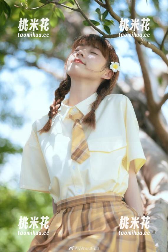 YouWu尤物馆 - 木木hanna的夏天写真集：细腻图册记录每一个温暖瞬间