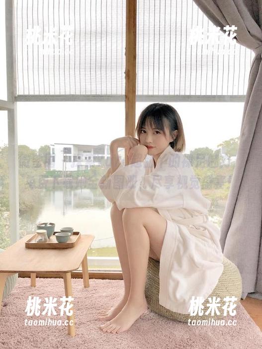 微密圈 - 探索YuYu超甜丫的裸足魅力，免费下载她全新图册，尽享视觉盛宴！