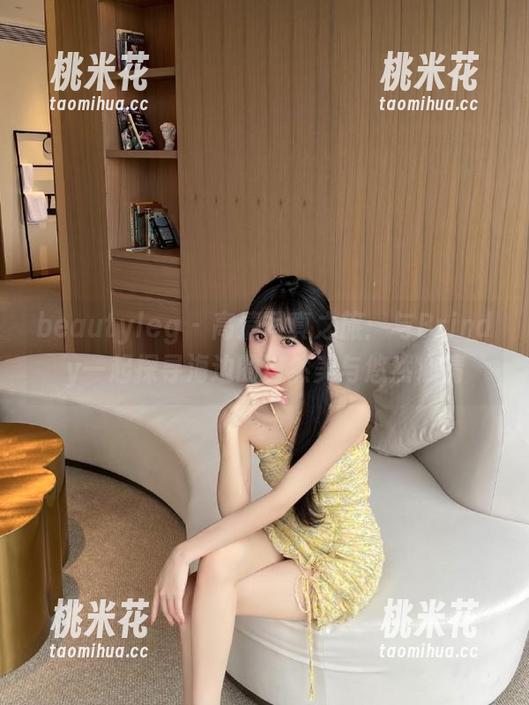 beautyleg - 高清写真之旅：与Brindy一起探寻海边的自然美与悠然心情