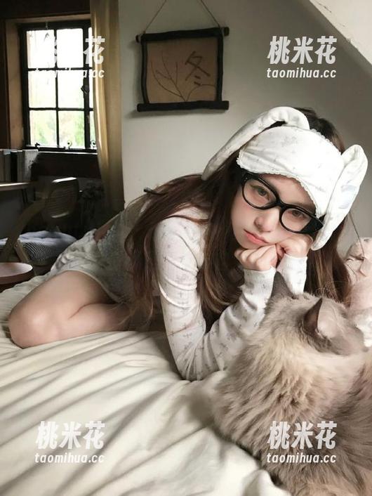 beautyleg-NaNa beautyleg - NaNa的海边写真套图:每一张都是心灵与自然的对话