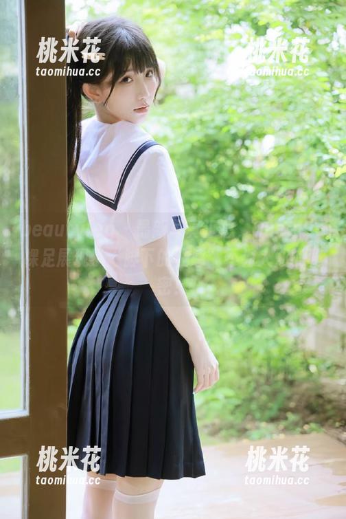 beautyleg-Queenie beautyleg - 最新写真汇总,Queenie裸足展现了“脚下的性感”不为人知的秘密!