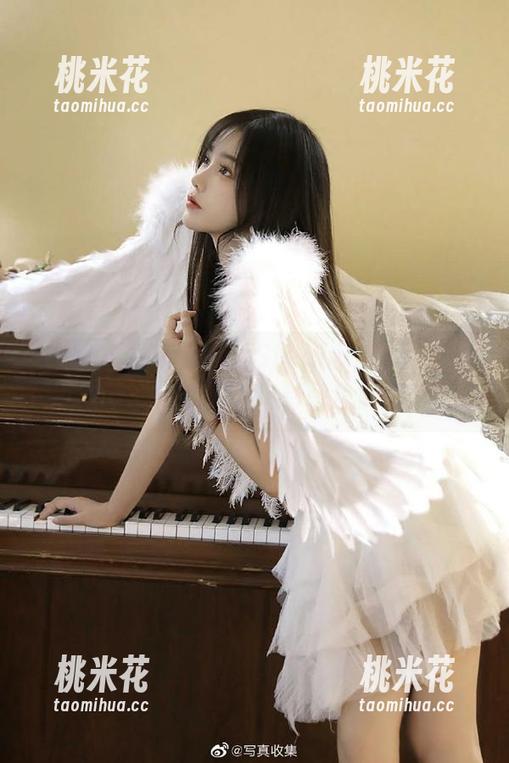 beautyleg-Stephy beautyleg - 感受Stephy妹妹的私房魅力,令人惊叹的精彩图片集合集!