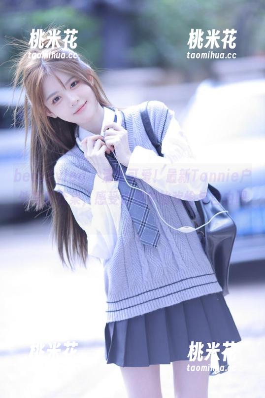 beautyleg-Tannie beautyleg - 清新可爱!最新Tannie户外写真合集,感受自然中的欢愉与自由吧!