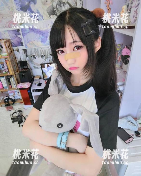 nagesa魔物喵 nagesa魔物喵的吊带魔法:带你走进图包合集中的幻想世界