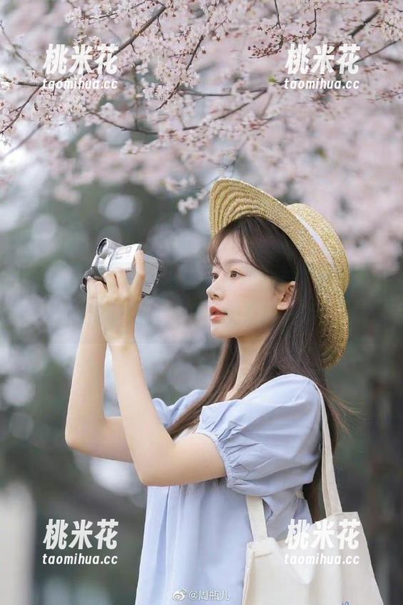 pans-禾禾 pans - 梦幻禾禾女仆主题写真,惊艳原图资源限时领取,快来抢购哦!