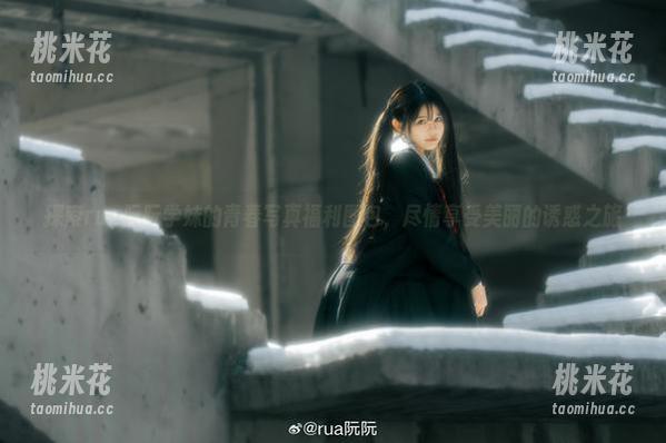 rua阮阮 探索rua阮阮学妹的青春写真福利图包,尽情享受美丽的诱惑之旅