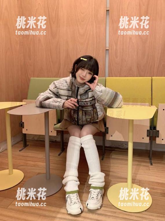 丽柜 - 不可错过的可馨女神高清写真资源，带你领略不一样的风采！