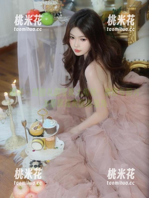 丽柜-图图 丽柜 - 图图礼服写真大揭秘:原图与照片为你展现美丽新视角