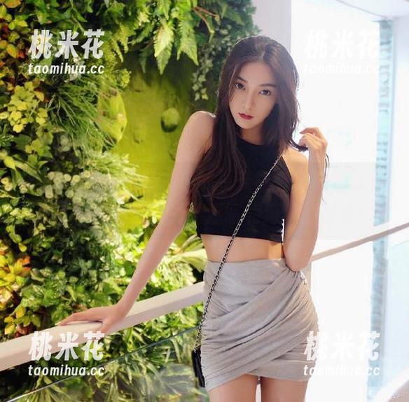 丽柜-晴晴 丽柜 - 免费获取晴晴的夏天写真合集,让你在家也能感受阳光的温暖和海风的呼唤!
