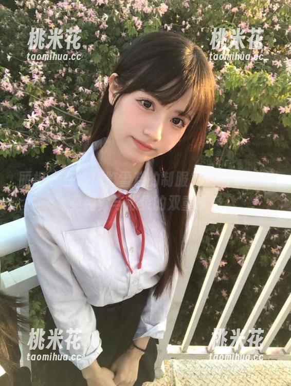 丽柜-雪糕 丽柜 - 在线浏览雪糕的制服主题图集,感受视觉与心灵的双重享受