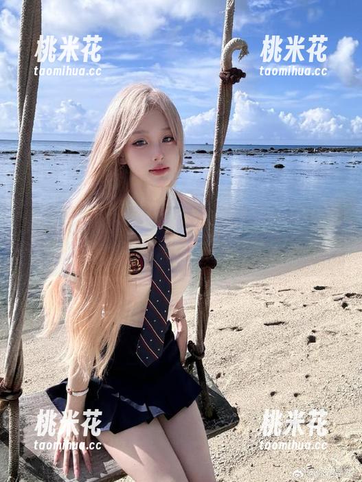 于芷晴 微密圈 - 清新脱俗:于芷晴女友的无圣光写真合集,带你领略不一样的美