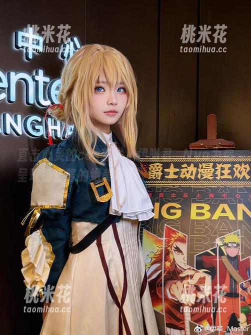 直击心灵的cos艺术，伊喵君_Nya为你呈现初音酱的绝美原图，绝对不容错过！