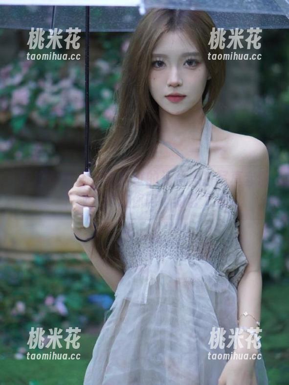克拉女神 - 不容错过的汤怡黑白写真套图下载，释放你内心的艺术家