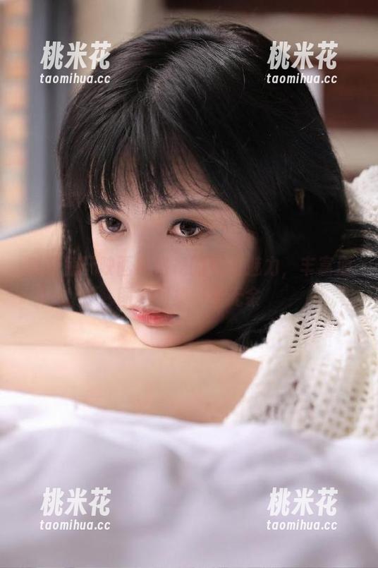 兔玩映画 感受兔玩映画红格裙的浪漫魅力,丰富原图和图集一览无余