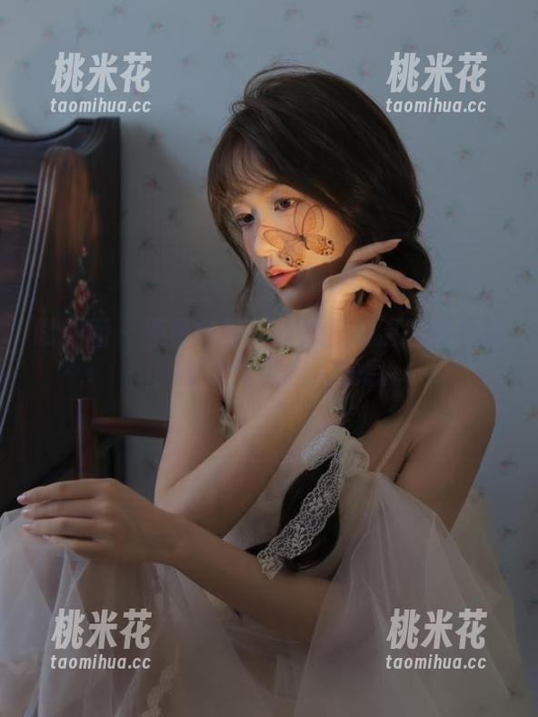 嗲囡囡-陈怡曼 嗲囡囡 - 原图特辑:陈怡曼高清丝袜写真,散发无限迷人气息