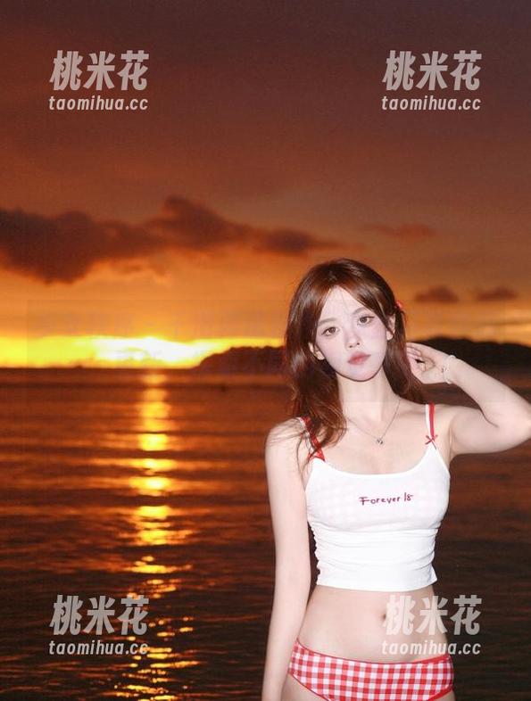 少女秩序 - 千澄再造佳作：灰丝写真作品更新，探索不同的视觉享受