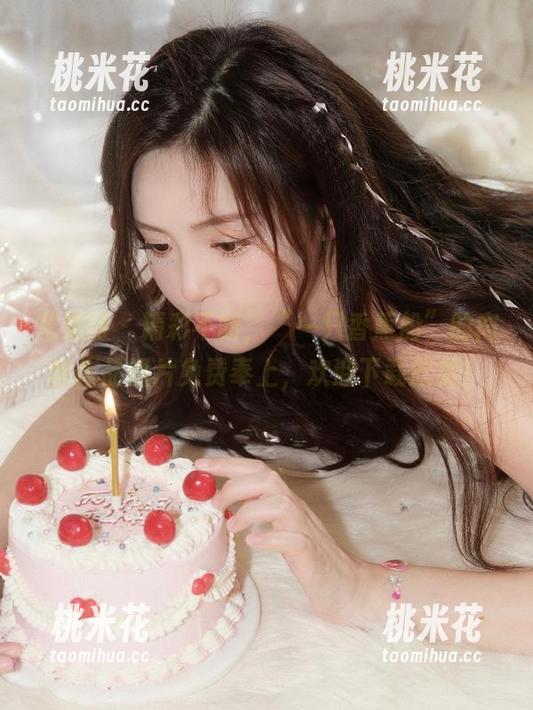 尤果网 - 精彩不断，“一只香蕉船”的肉丝作品照片免费奉上，欢迎下载欣赏！
