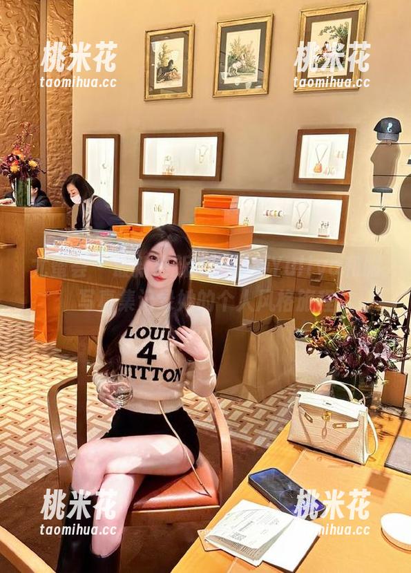 尤蜜荟 - 最新更新！严利娅Yuliya和服写真集记录她的个人风格旅程