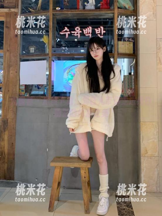 尤蜜荟-刘钰儿 尤蜜荟 - 原图下载:刘钰儿带你走进纯白摄影的纯净之美
