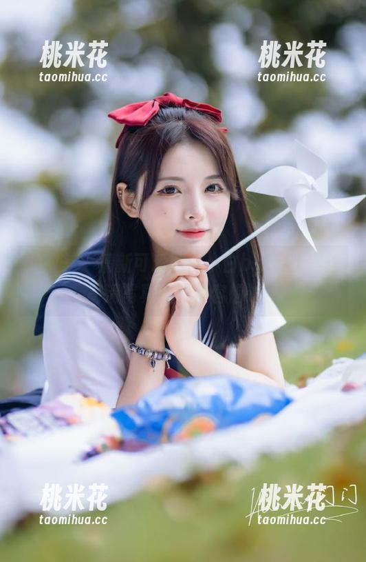 尤蜜荟-樱小白baby 尤蜜荟 - 清新可爱的樱小白baby,黑丝高清写真绝对不容错过!