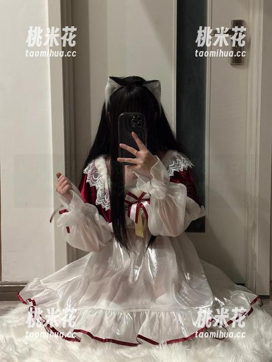 巧克力小圆面包 免费发布!“巧克力小圆面包”的纯白写真作品,给你无限的灵感与感动!